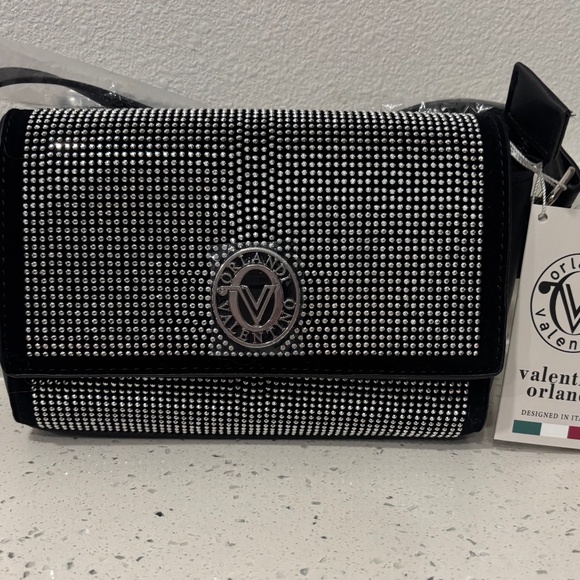 Valentino Orlandi Black and White Crossbody Bag with Sophisticated Style - Picture 1 of 4